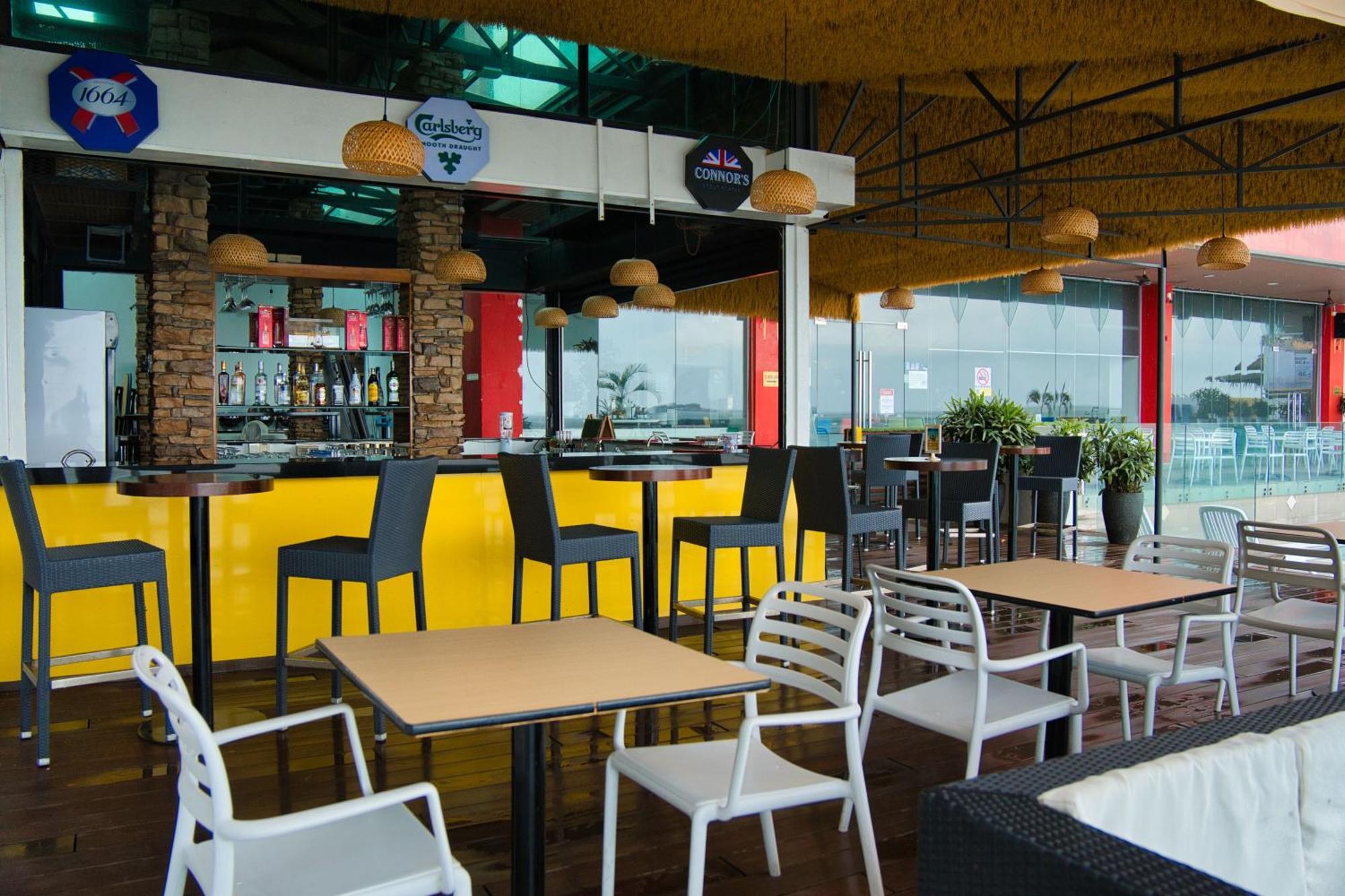 Hotel Sentral Seaview @ ​Beachfront Tanjung Bungah  Exterior foto